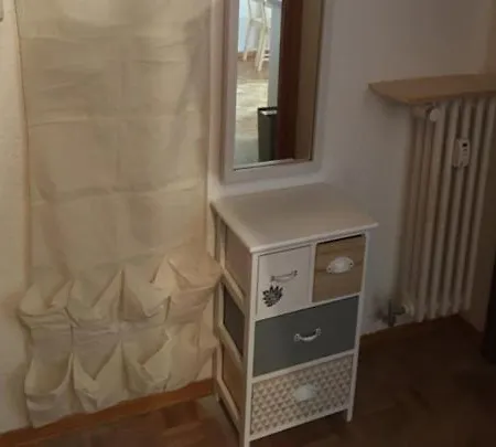 Apartmán Miniappartamento Courmayeur Recentemente Ristrutturato, Giardino Condominiale Con Giochi, Portineria, Locale Ripostiglio Al Piano, 2 Parcheggi Pubblici, Fermata Bus All'ingresso, 15 Min A Piedi Dal Centro Citta